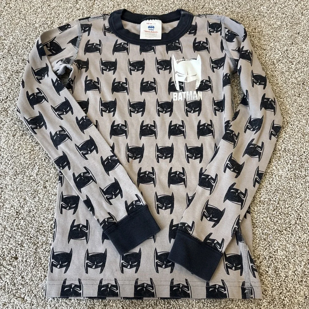 Hanna Andersson Batman 140 (10) Pajama Top Gray Black Long Sleeve‎ Organic